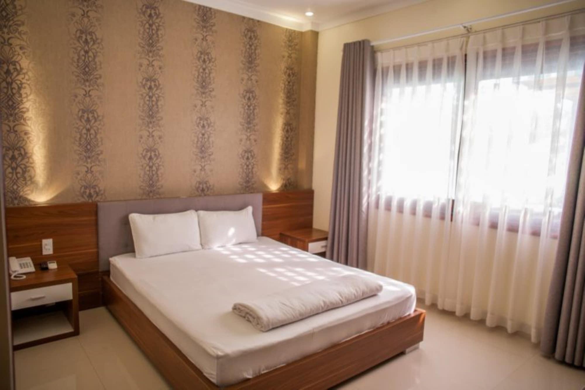 Trieu Khang Hotel Cam Ranh Bagian luar foto