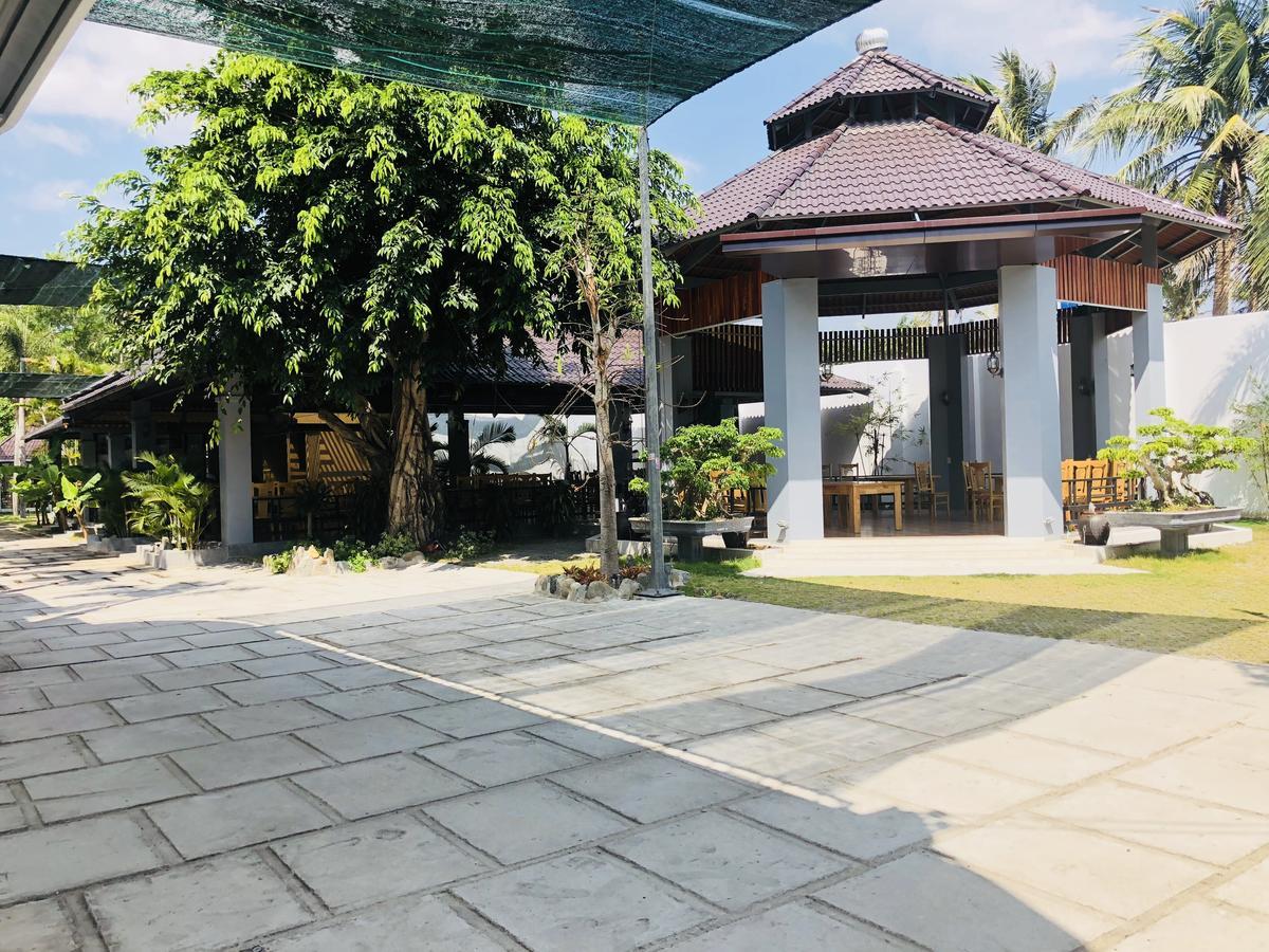 Trieu Khang Hotel Cam Ranh Bagian luar foto